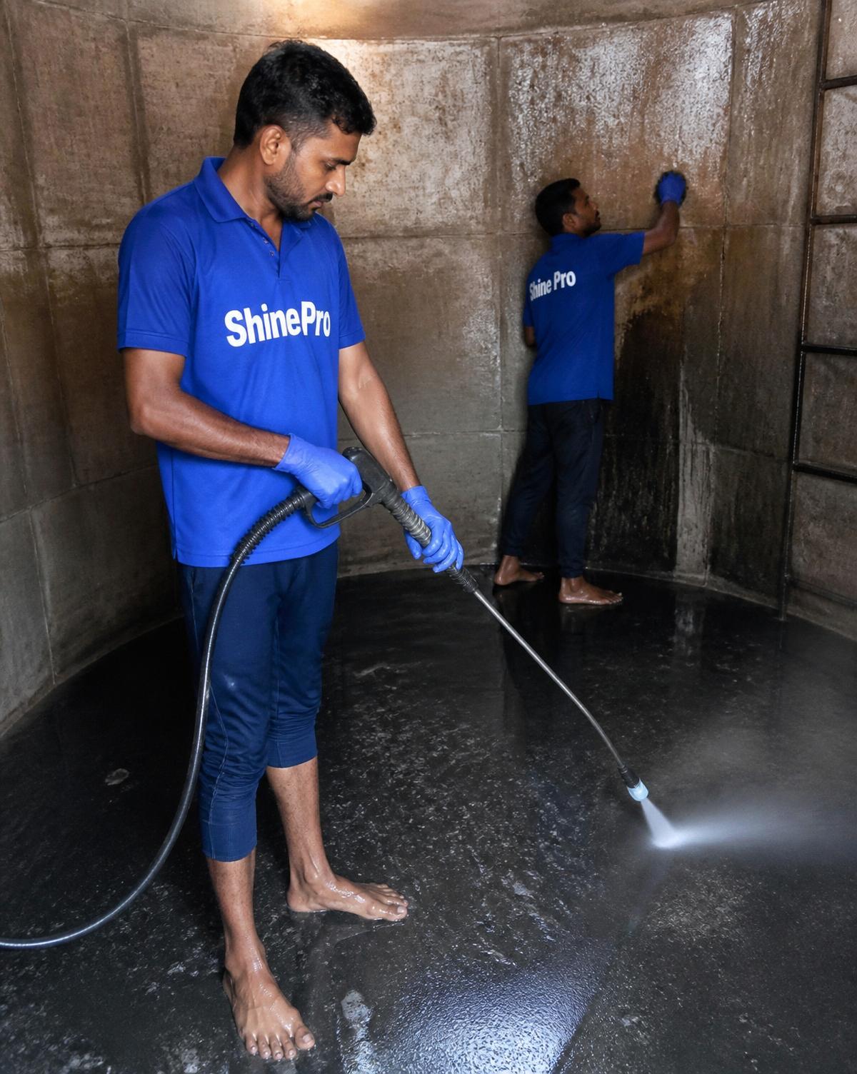 Water Tank Cleaning